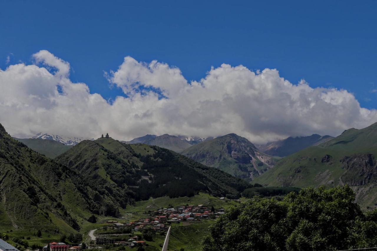 Hotel Nestt Kazbegi Eksteriør billede
